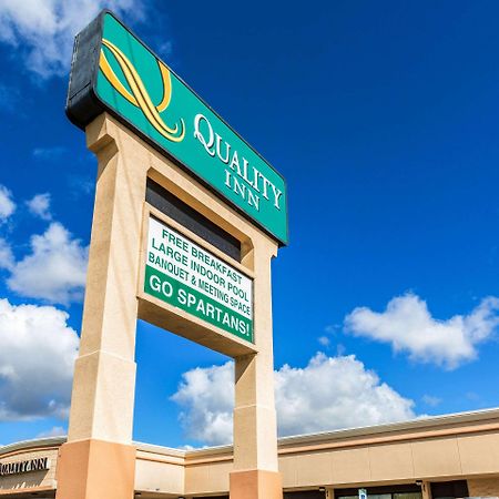 Quality Inn University Lansing Luaran gambar