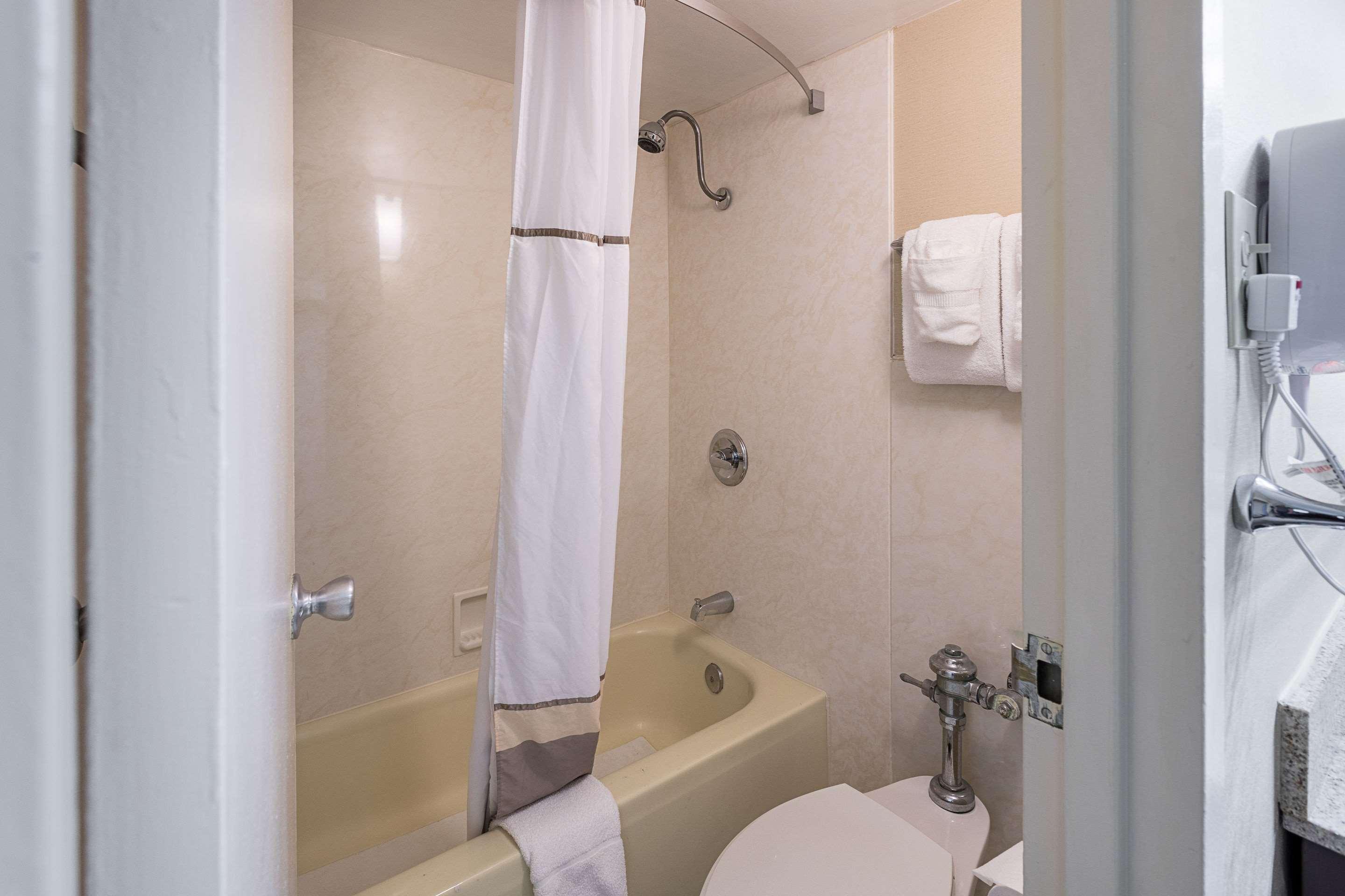 Quality Inn University Lansing Luaran gambar
