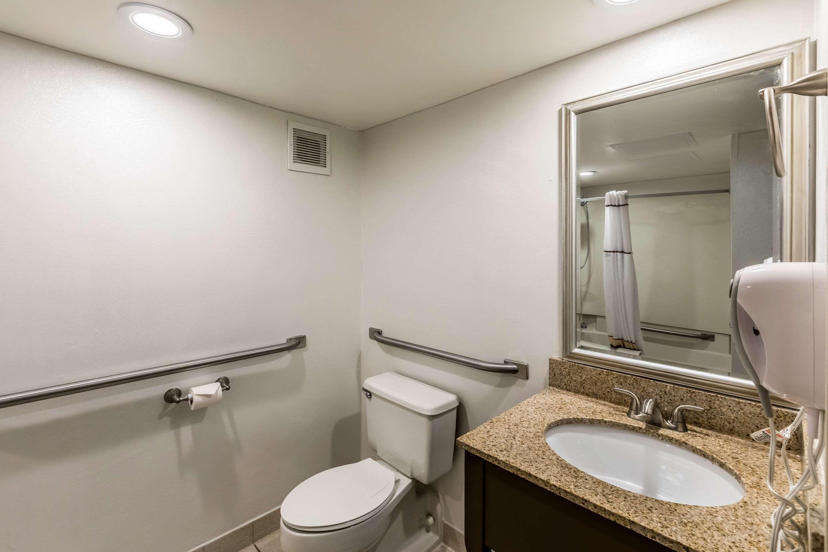 Quality Inn University Lansing Luaran gambar