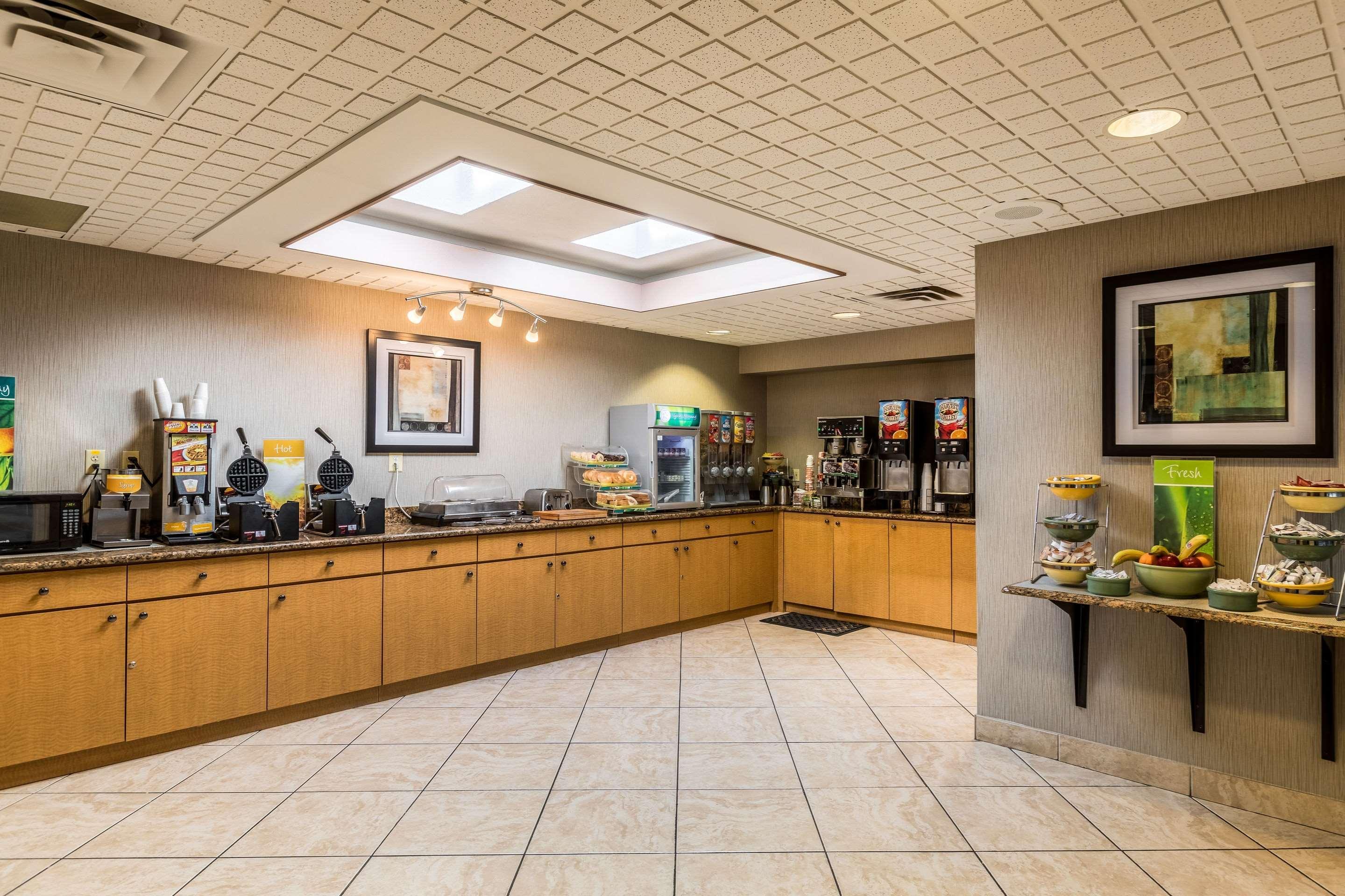 Quality Inn University Lansing Luaran gambar