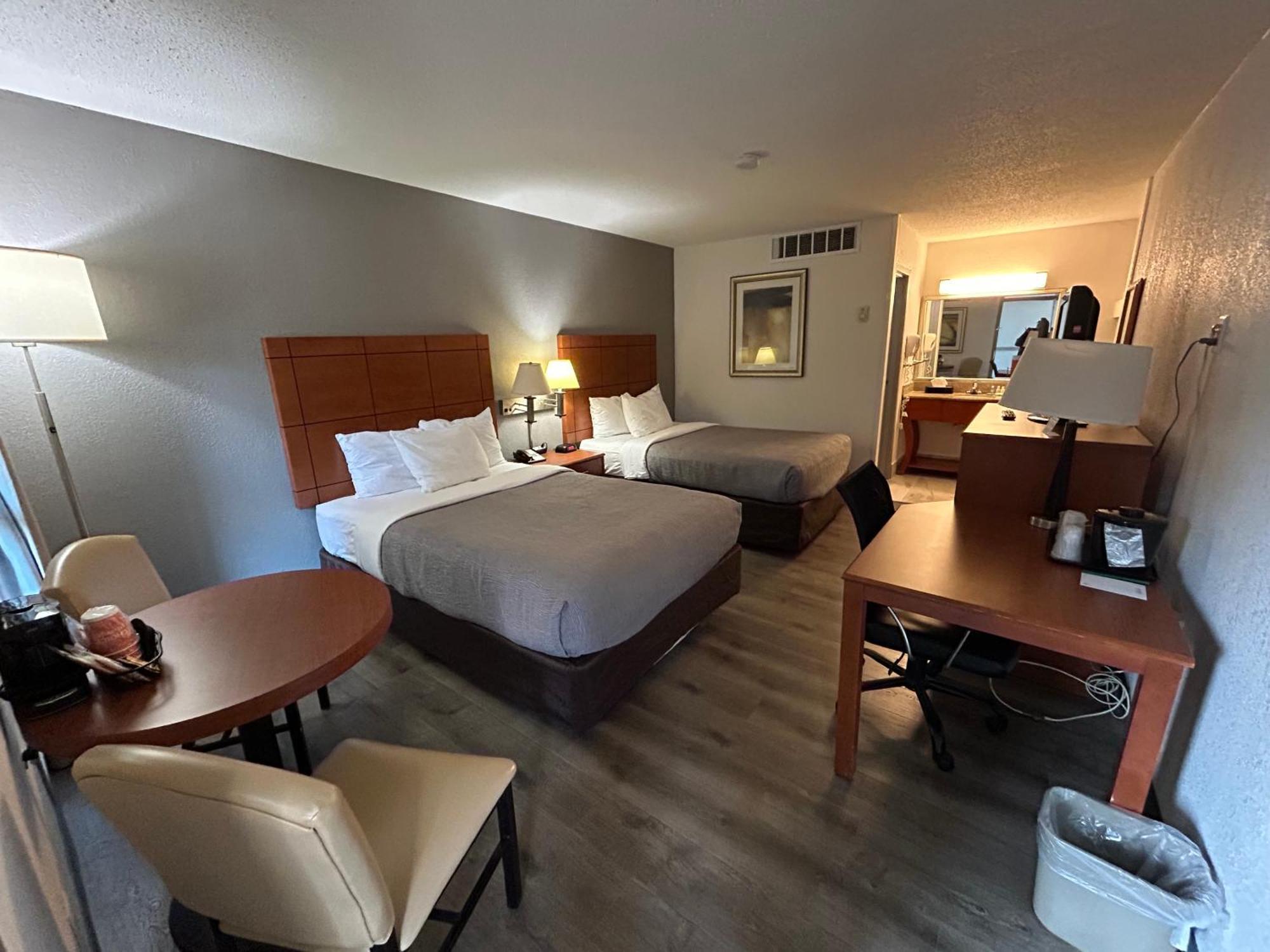 Quality Inn University Lansing Luaran gambar