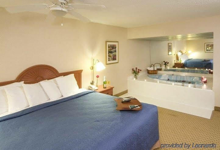 Quality Inn University Lansing Luaran gambar